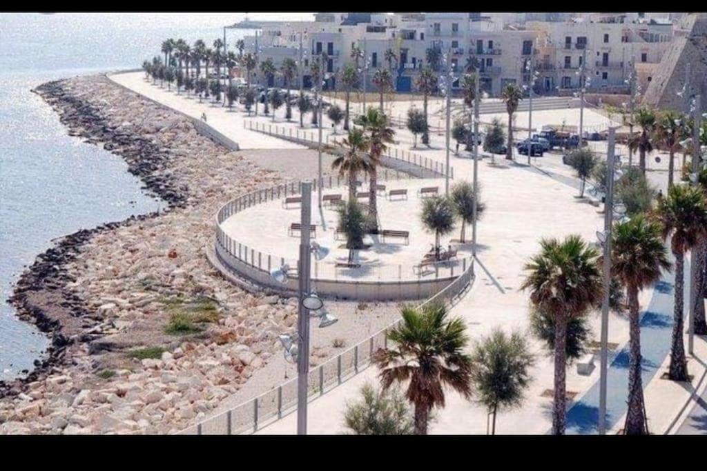 Apulia Mon Amour Mola di Bari Esterno foto