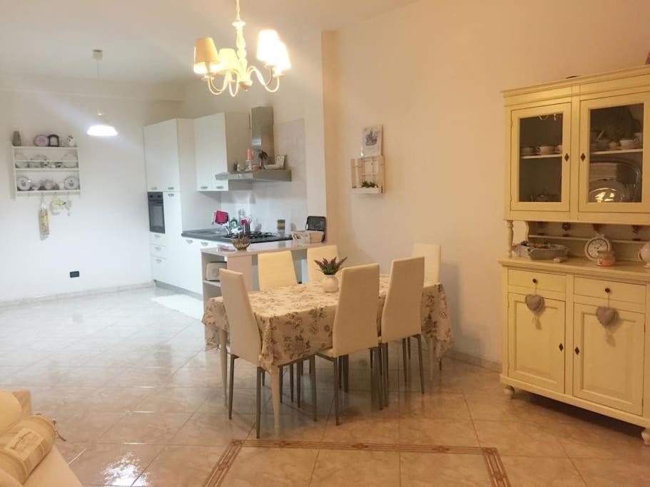 Apulia Mon Amour Mola di Bari Esterno foto